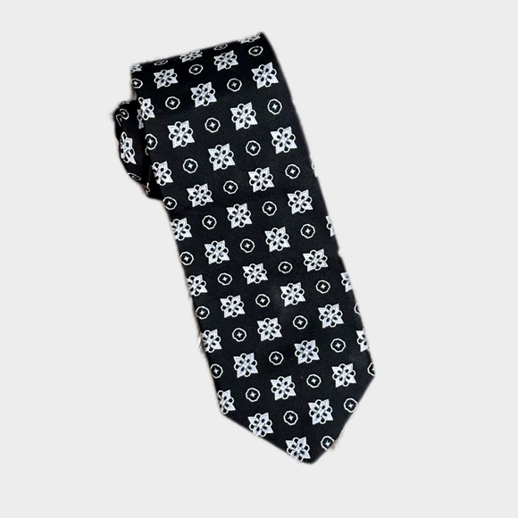 Royal Classic for Tom James Silk Tie Black Silver Tall  64”X 4” - Picture 1 of 9